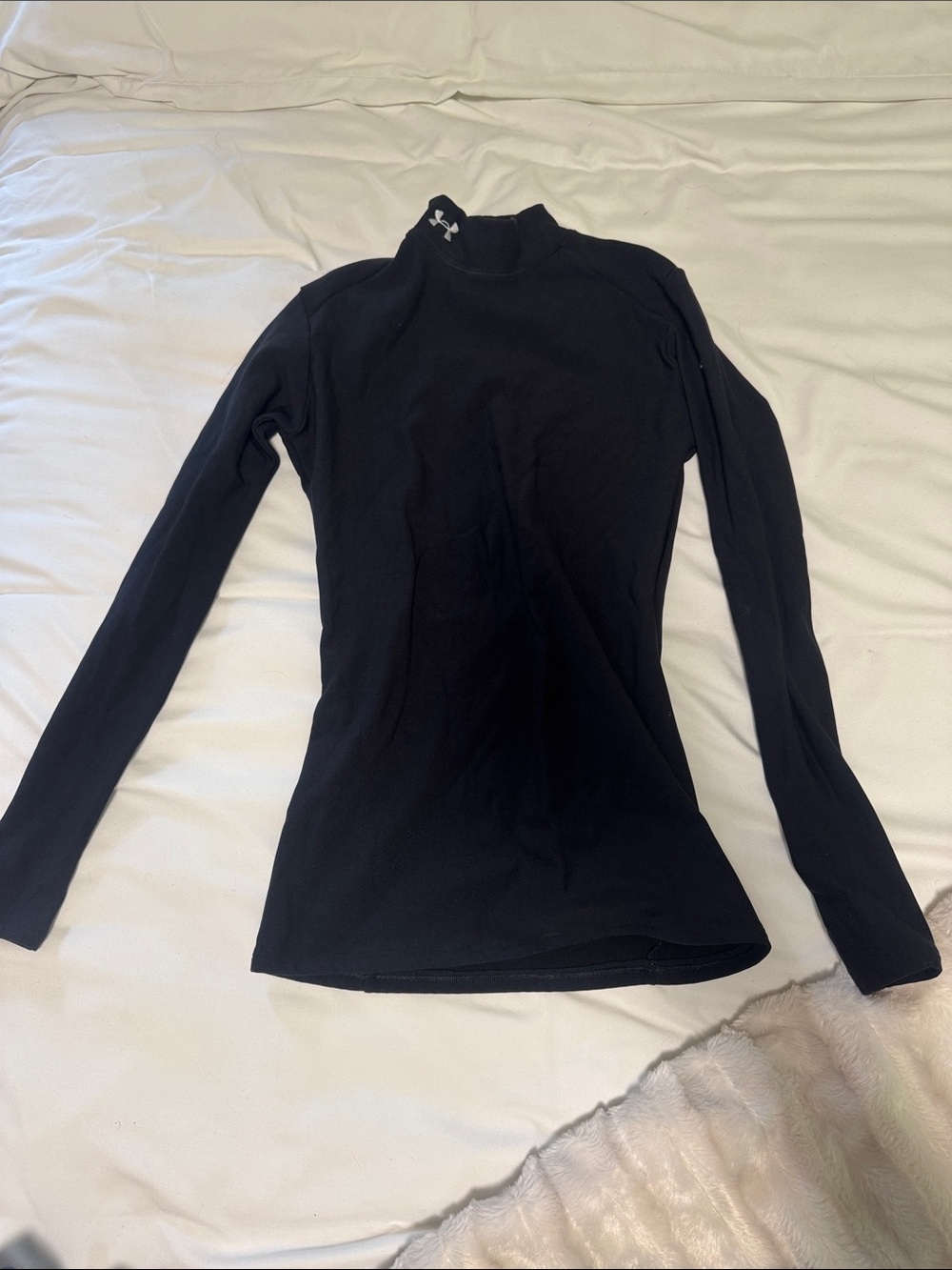 Under Armour Black Women's Long-Sleeve Mock Neck Performance Top